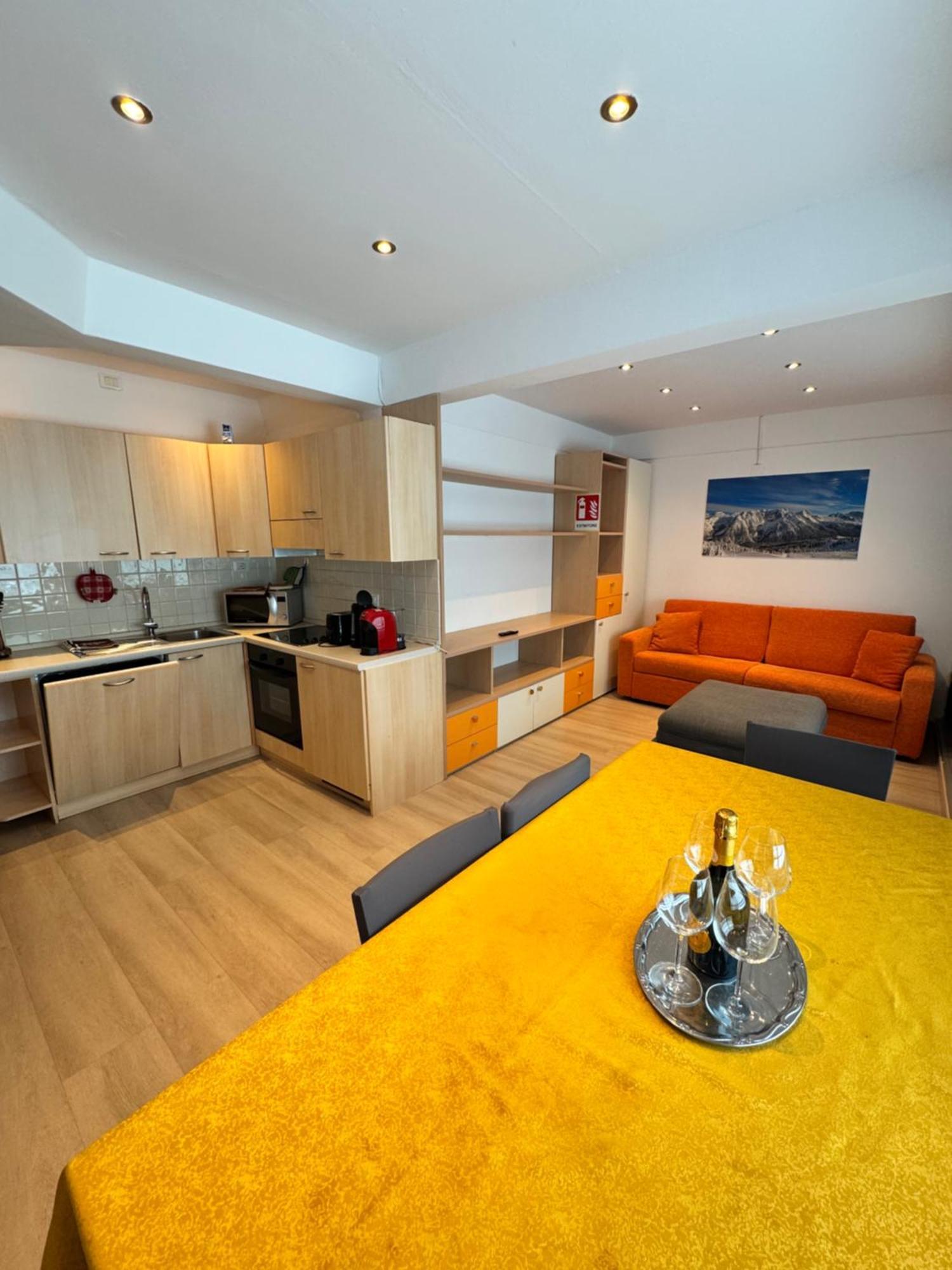 Doss Della Pesa Apartment Marilleva Luaran gambar
